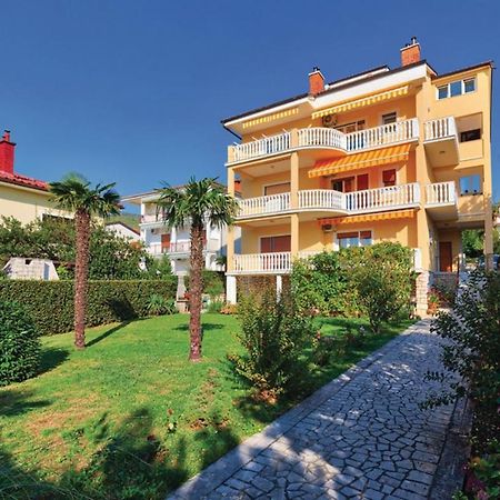 Apartments Antic Selce Exterior photo